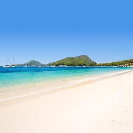Dutchie'S Dream - Glorious Views And Opposite Dutchies Beach ネルソン・ベイ エクステリア 写真